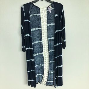 Light weight kimono top